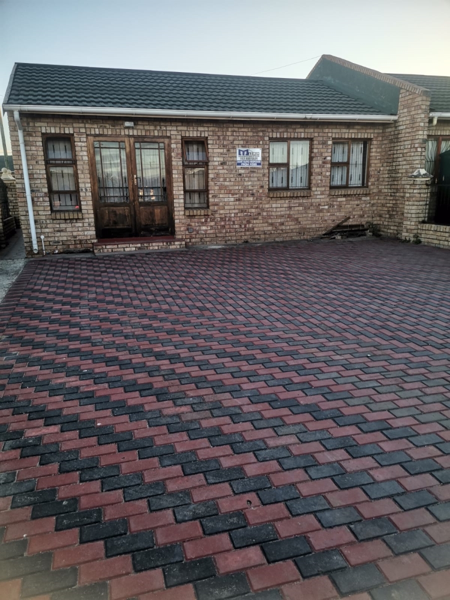 To Let 2 Bedroom Property for Rent in Westbourne Eastern Cape